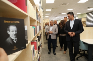 Aziz Sancar Kütüphanesi Galeri