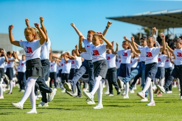 Cumhuriyetin 102.Yıl Gururu Aliağa Atatürk Stadında Yaşandı Galeri