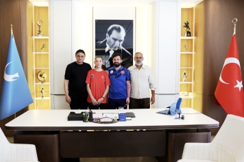ALİAĞA GENÇLİK MERKEZİ SPOR KULÜBÜ’NDEN MİLLİ TAKIMA BİR SPORCU DAHA Galeri