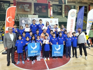 Aliağalı Oryantiringciler Muğla’dan 8 Türkiye Derecesiyle Döndü Galeri