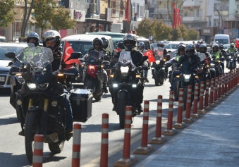 Aliağa’da 19 Mayıs Atatürk’ü Anma Korteji Galeri