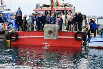 Aliağa’da Balıkçılığa Yapay Resif Desteği Galeri