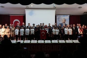 Aliağa’da Çanakkale Zaferi'nin 111. Yıl Dönümü Kutlandı Galeri