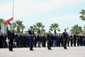 Aliağa’da Cumhuriyetin 102. Yıl Kutlamaları Başladı Galeri