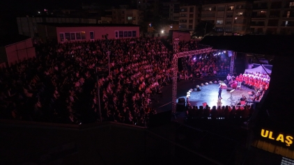 ALİAĞA’DA EMEL TAŞÇIOĞLU RÜZGARI Galeri