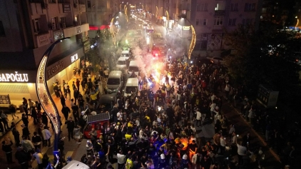 Aliağalılar Şampiyonluğu Hep Birlikte Kutladı Galeri