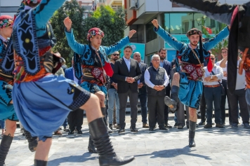 Atatürk’ün Aliağa’ya Gelişinin 90. Yılı Kutlandı Galeri