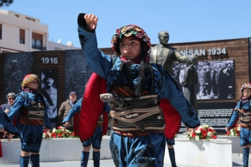 Atatürk’ün Aliağa’ya Gelişinin 91’inci Yılı Kutlandı Galeri