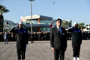 Büyük Önder Gazi Mustafa Kemal Atatürk Sevgi, Saygı ve Minnetle Anıldı Galeri