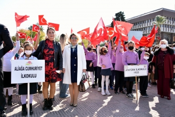 Cumhuriyetimizin 98.Yılı Aliağa’da Kutlanıyor Galeri