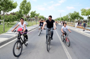 Aliağa’da Pedallar Sağlık İçin Çevrildi Galeri