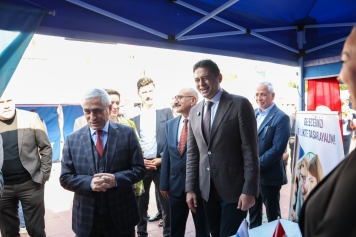 ALİAĞA’DA KARİYER VE İŞ FUARI DÜZENLENDİ Galeri