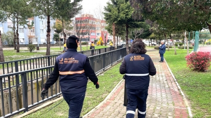 Aliağa Belediyesi Yağmur Sonrası Sahada Galeri