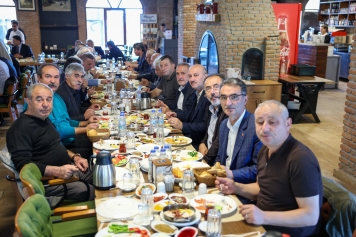 ALİAĞA’DA MUHTARLAR GÜNÜ KUTLANDI Galeri