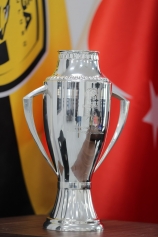 Aliağaspor FK, Şampiyonluk Kupasını Aldı Galeri