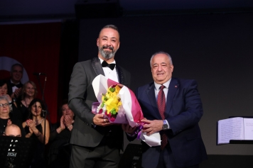 ASEV TSM Korosu’ndan Müzik Şöleni Galeri