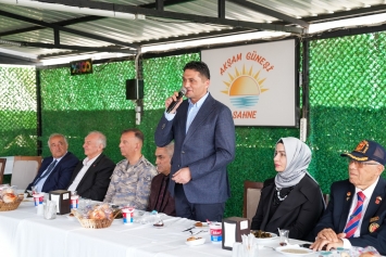 ŞAKRAN’DA AHDE VEFA: ESKİ BAŞKANLAR REFİK ERTEM VE ZEKİ ŞEN’İN İSİMLERİ CADDELERE VERİLD Galeri