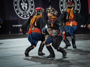 Aliağa Belediyesi Halk Oyunları Ekibi Ege Bölge Şampiyonu Oldu Galeri