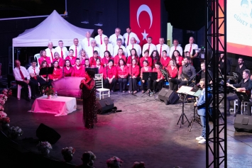 ALİAĞA’DA EMEL TAŞÇIOĞLU RÜZGARI Galeri