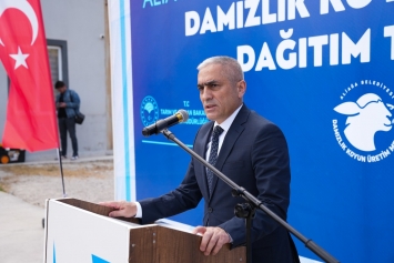 Aliağa’da Küçükbaş Hayvancılığa Güçlü Destek: 3’üncü Etap Damızlık Dağıtımları Gerçekleştirildi Galeri