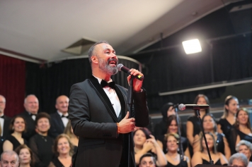 ASEV TSM Korosu Şekip Ayhan Özışık Eserleriyle Sahne Aldı Galeri