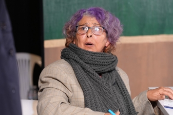 ALBET Şakran Tiyatro Topluluğu İlk Gösterisiyle Büyük Beğeni Topladı Galeri