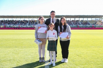 Cumhuriyetin 102.Yıl Gururu Aliağa Atatürk Stadında Yaşandı Galeri