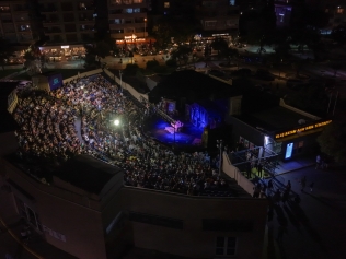 ALİAĞA SANAT GÜNLERİ, “KARANLIKTA KUMPAS”I AĞIRLADI Galeri