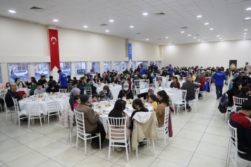 Ramazan’ın İlk İftarına Yoğun İlgi Galeri