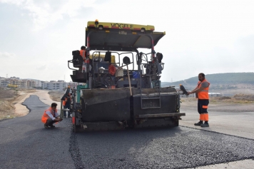 Yeni Mahalle’de Asfalt Çalışmaları Devam Ediyor Galeri