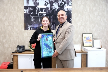 ALİAĞA 100. YIL ORTAOKULU’NA “GELECEĞİN SINIFI” Galeri