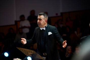 Aliağa’da Türk Halk Müziği Rüzgarı Esti Galeri