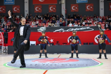 ALİAĞA’DA CUMHURİYETİN 103. YILI COŞKUYLA KUTLANDI Galeri
