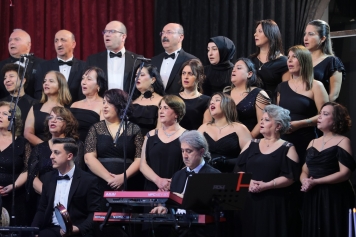 ASEV TSM Korosu Şekip Ayhan Özışık Eserleriyle Sahne Aldı Galeri