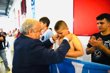 Özel Sporcular Aliağa’da Kulaç Attı Galeri