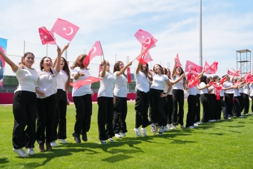19 Mayıs Atatürk’ü Anma, Gençlik ve Spor Bayramı Aliağa’da Coşkuyla Kutlandı Galeri