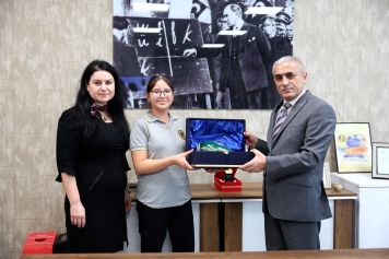 ALİAĞA 100. YIL ORTAOKULU’NA “GELECEĞİN SINIFI” Galeri