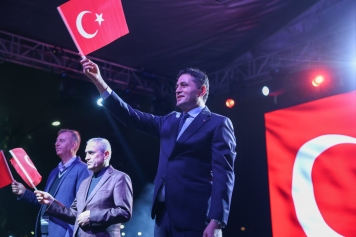 ALİAĞA’DA CUMHURİYETİN 103. YILI COŞKUYLA KUTLANDI Galeri