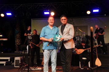 ALİAĞA SANAT GÜNLERİ ŞAKRAN ZEYTİN VE DENİZ FESTİVALİ İLE BAŞLADI Galeri