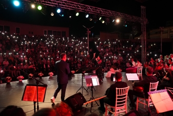 ALİAĞA’DA EMEL TAŞÇIOĞLU RÜZGARI Galeri