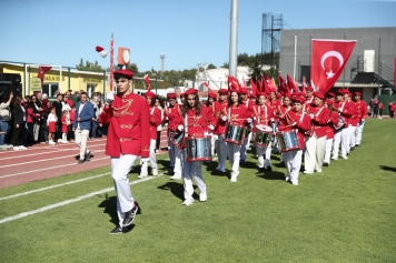 Cumhuriyetin 102.Yıl Gururu Aliağa Atatürk Stadında Yaşandı Galeri