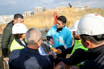 Aliağa Belediyesi Spor ve Yaşam Merkezi İçin Çalışmalar Başladı Galeri