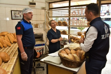 Aliağa Zabıtası’ndan Fırınlara Gramaj ve Fiyat Denetimi Galeri