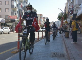 Aliağa’da 19 Mayıs Atatürk’ü Anma Korteji Galeri