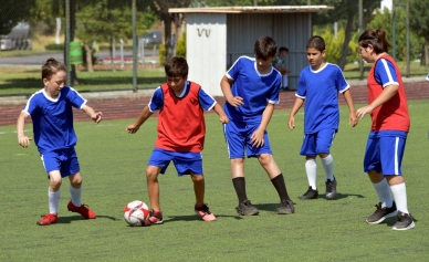 Aliağalı Çocuklar Sporla Buluştu Galeri