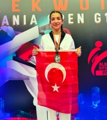 Aliağalı Taekwondocular Tiran'da Madalya Şov Yaptı Galeri