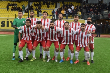 Aliağaspor FK Evinde Farklı Kazandı Galeri