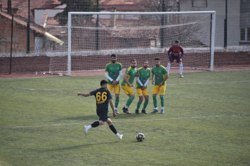 Aliağaspor FK İkinci Yarıya Galibiyetle Başladı Galeri