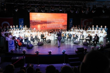 Yağmura Rağmen Büyük İlgi: ASEV Türk Sanat Müziği Korosu’ndan İstanbul Şarkıları Gecesi Galeri