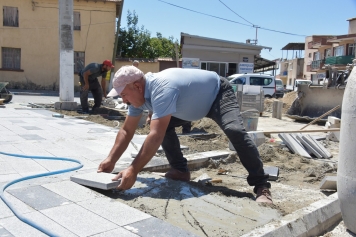 Helvacı Tarihi Kent Meydanı’nda Çalışmalar Sürüyor Galeri